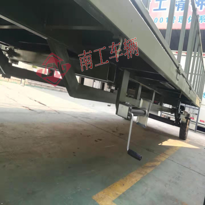 5吨护栏【官网】军绿色4I.jpg