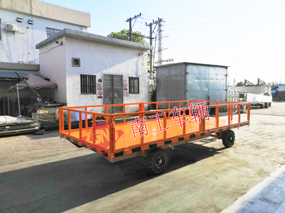 5吨护栏型【官网】 全挂车3I.jpg