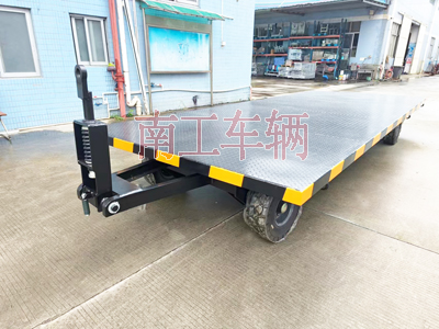 6吨牵引【官网】 工业全挂拖车4I.jpg