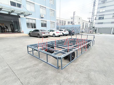 4吨骨架式【官网】 带下翻护栏工具拖车5I.jpg